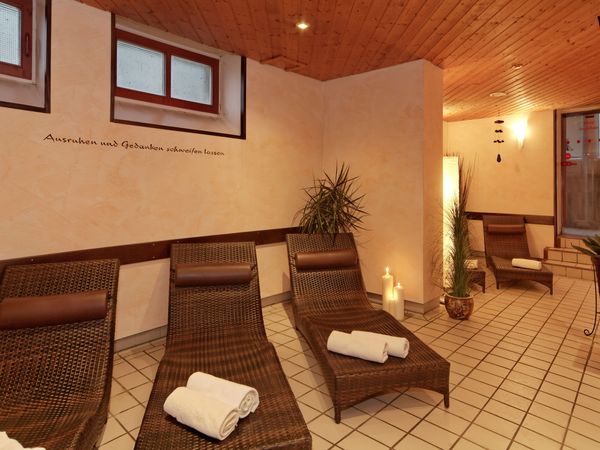 5 Tage Natur im Bayerischen Wald mit Pool & Sauna in Zandt, Bayern inkl. Frühstück