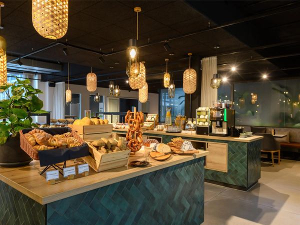 2 Tage Kurzurlaub mit Frühstück im Flightgate Munich Airport Hotel, a member of Radisson Individuals in Hallbergmoos, Bayern inkl. Frühstück Unkategorisiert online kaufen