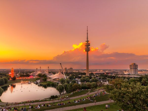 2 Tage mit Frühstück im Holiday Inn Express Munich in München, Bayern inkl. Frühstück Unkategorisiert online kaufen