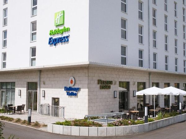3 Tage Kurzurlaub mit Frühstück im Holiday Inn Express Nuernberg-Schwabach in Schwaig b.Nürnberg, Bayern inkl. Frühstück Unkategorisiert online kaufen