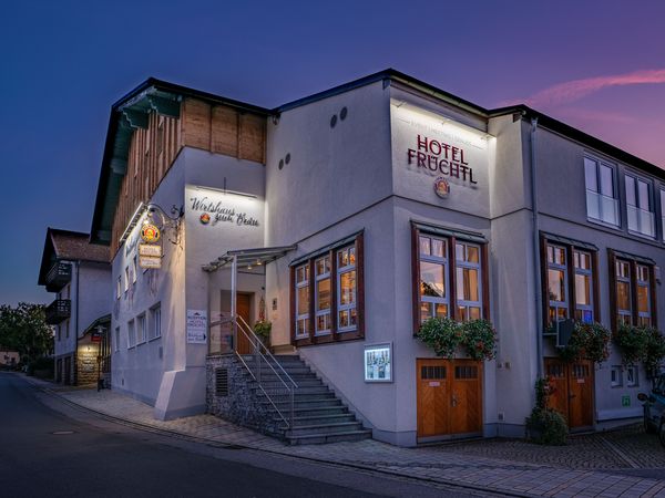 3 Tage Natur im Bayerischen Wald mit Pool & Sauna in Zandt, Bayern inkl. Frühstück Unkategorisiert online kaufen 3 Tage Natur im Bayerischen Wald mit Pool & Sauna in Zandt, Bayern inkl. Frühstück Unkategorisiert online kaufen