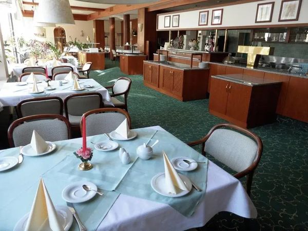 4 Tage Kurzurlaub mit Frühstück im Crombach Parkhotel in Rosenheim, Bayern inkl. Frühstück Unkategorisiert online kaufen 4 Tage Kurzurlaub mit Frühstück im Crombach Parkhotel in Rosenheim, Bayern inkl. Frühstück Unkategorisiert online kaufen