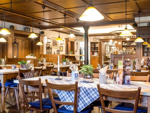 4 Tage Kurzurlaub mit Frühstück im Hotel-Gasthof Hottl in Deggendorf, Bayern inkl. Frühstück Unkategorisiert online kaufen