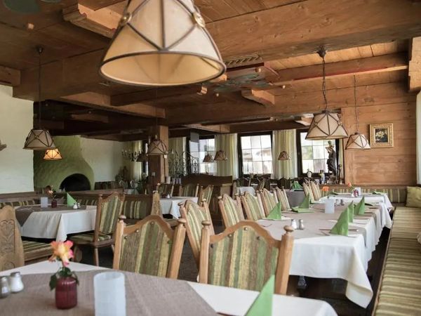4 Tage Kurzurlaub mit Frühstück im Raucherhansl Hotel Landgasthof in Loiching, Bayern inkl. Frühstück Unkategorisiert online kaufen