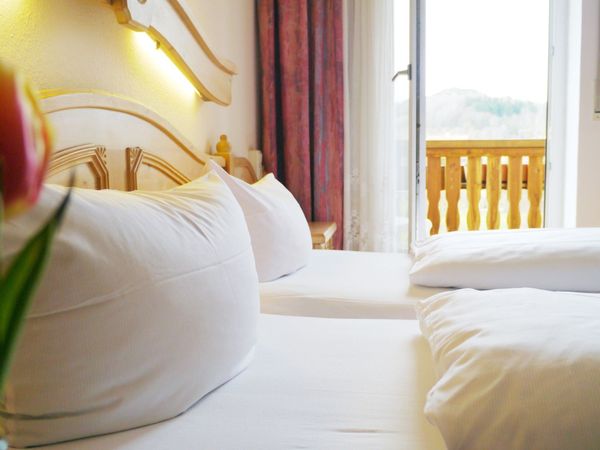 5 Tage Auszeit in der Oberpfalz inkl. Halbpension in Waldeck bei Kemnath, Bayern inkl. Halbpension Unkategorisiert online kaufen