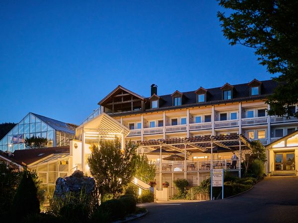 5 Tage Sommerurlaub im Bayerischen Wald. Wellness & Genuss in Rötz, Bayern inkl. Halbpension Plus Unkategorisiert online kaufen