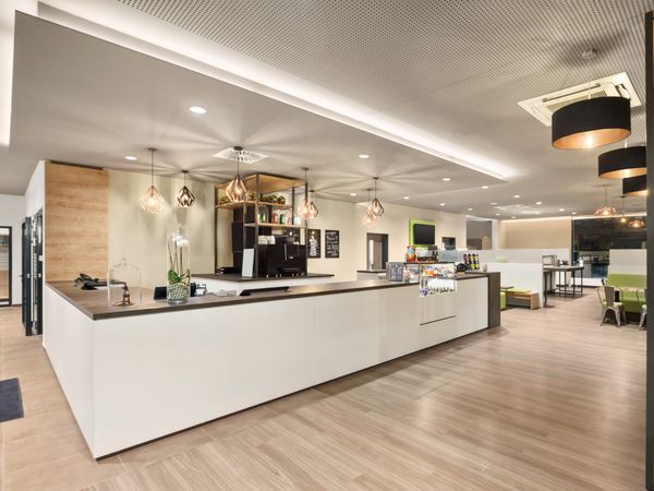 5 Tage Urlaub mit Frühstück im Super 8 Munich City North Hotel in München, Bayern inkl. Frühstück Unkategorisiert online kaufen