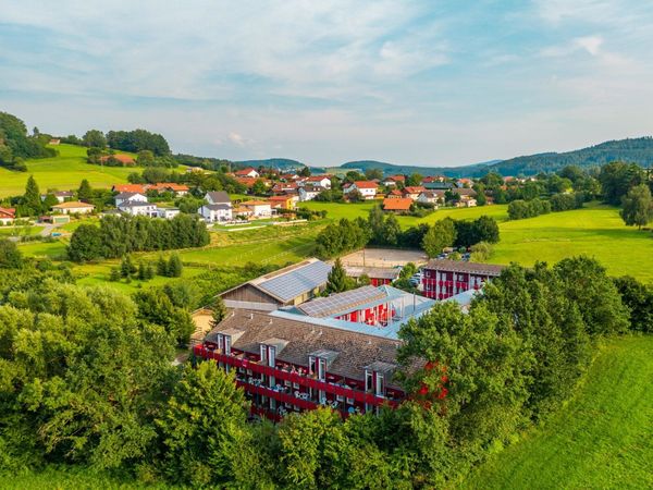 7 Tage Familienauszeit im Bayerischen Wald - 7 Nächte in Runding, Bayern inkl. All Inclusive Unkategorisiert online kaufen