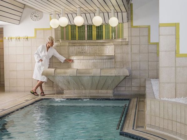 7 Tage im Kurhotel Unter den Linden mit HP in Bad Füssing, Bayern inkl. Halbpension Unkategorisiert online kaufen
