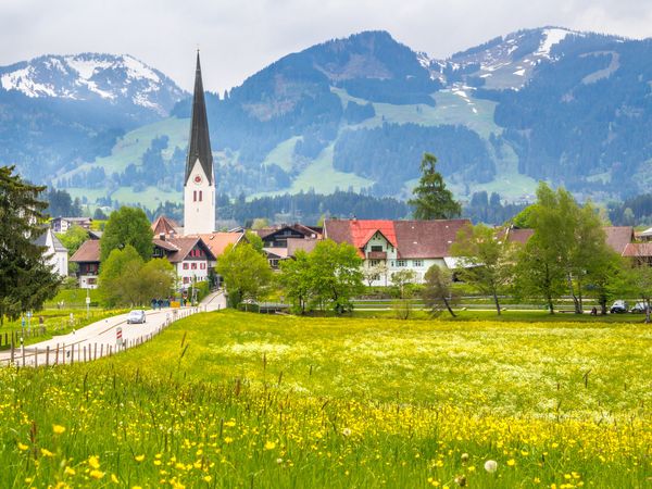 8 Tage - Urlaub im Allgäuer Traditionshotel! in Oberstdorf, Bayern inkl. Halbpension Unkategorisiert online kaufen