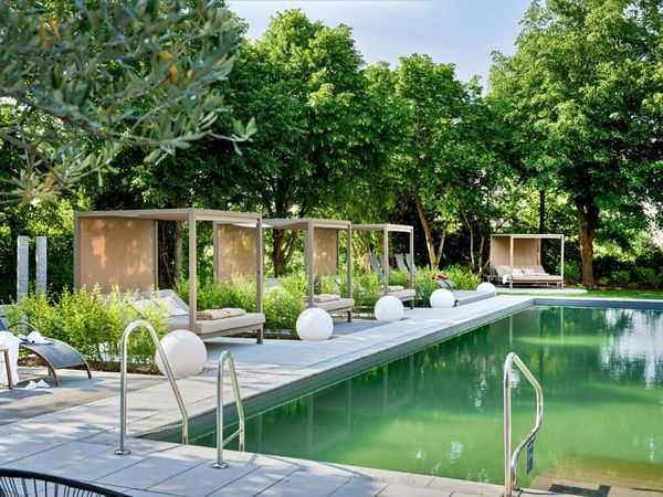 Eine Nacht im Himmel: Luxus Wellnesstraum in Regensburg, Bayern inkl. Halbpension Plus Unkategorisiert online kaufen