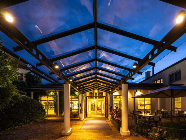 Zeit zu Zweit: 3 Tage Dinner & Wellness in Franken in Herzogenaurach, Bayern inkl. Halbpension Unkategorisiert online kaufen